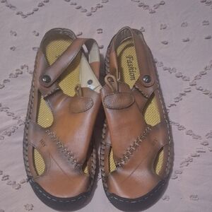 Kids Brown Leather Sandals